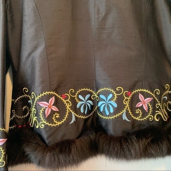M. MILLER Black Silk Embroidered Boho Fur Collar & Cuff Evening Jacket.Size LG - Picture 5 of 11